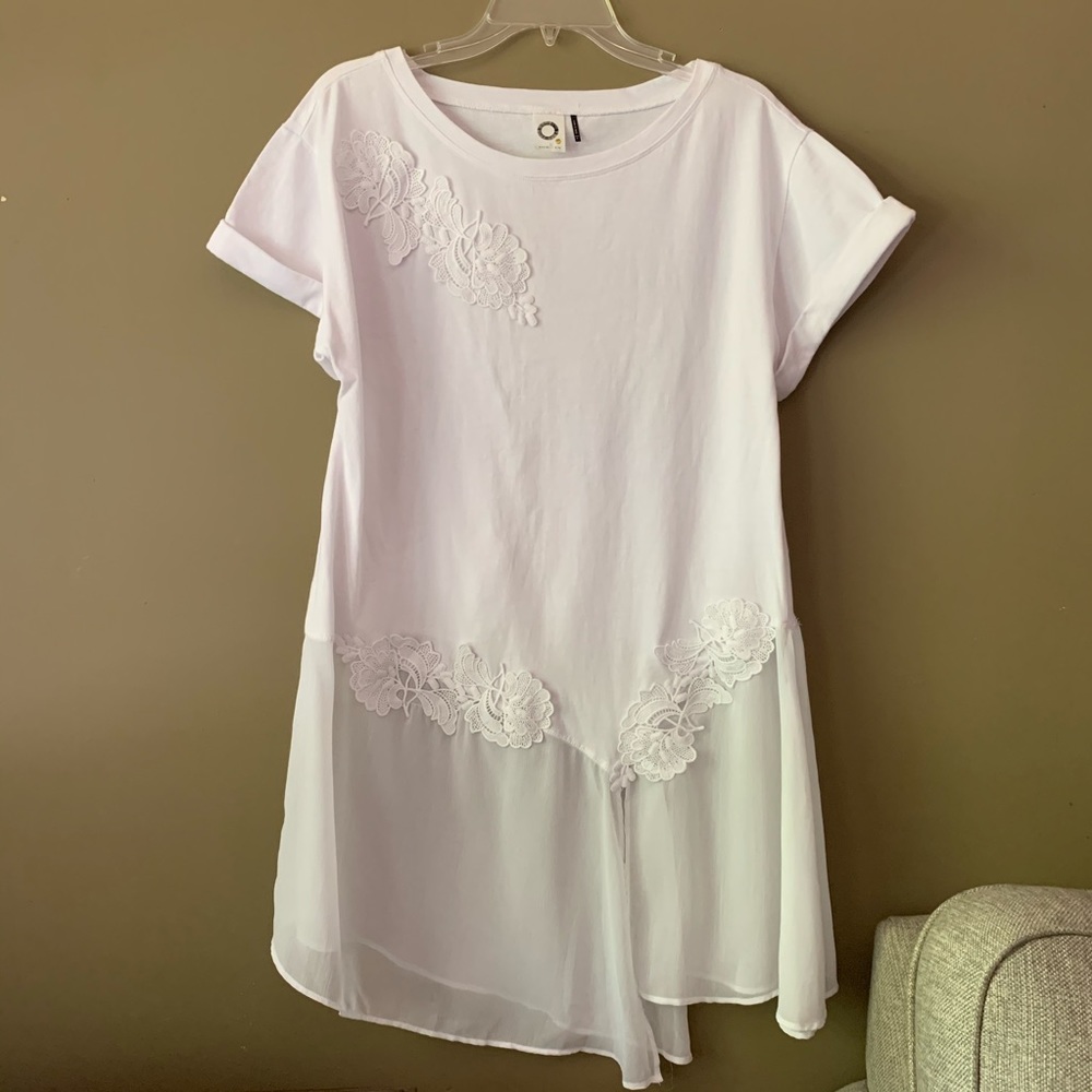 Anthropologie Akemi + Kin Kris Tunic Blouse